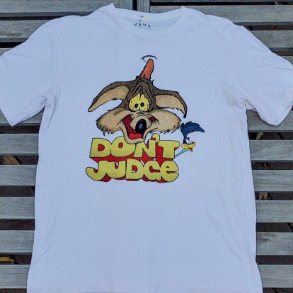 Zara tshirt Looney Tunes Don't Judge Wile E. Coyote Road Runner white